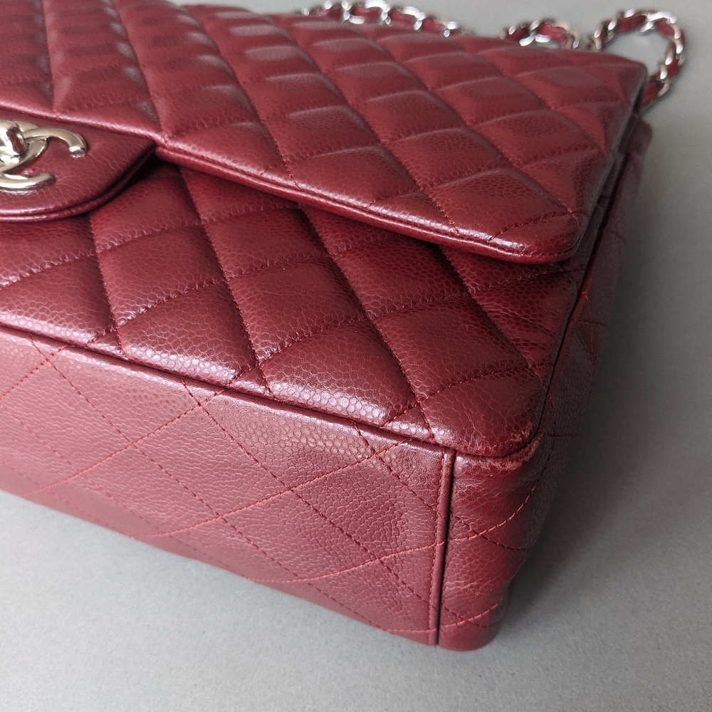 Chanel Maxi burgundy red caviar silver double flap - Picture 13 of 14